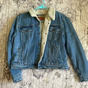 Levi’s denim jacket with fur